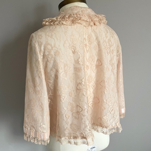 Vintage Odette Barsa Peach Cropped Lace Satin Trim Bolero Shawl Bed Jacket - S/M - Picture 7 of 9